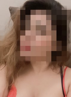 Chahat (Gfe/independent) ORIGINAL AC - escort in Dubai Photo 6 of 9