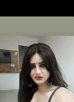 Chahat Jaan - Transsexual escort in Surat Photo 1 of 8