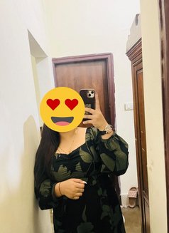 Chahat Kaur - puta in Chandigarh Photo 3 of 7