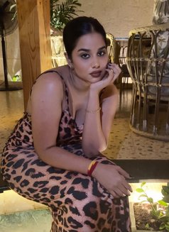 Chahna - escort in Chennai Photo 1 of 3