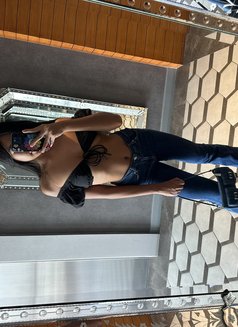 Date me in Manila , Chai Angel - escort in Manila Photo 5 of 6