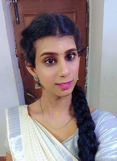 Chaithra - Transsexual escort in Chennai Photo 1 of 5