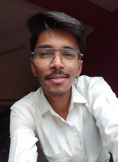 Chaitu - Male escort in Pune Photo 2 of 3