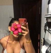 Chalani Only Cam Session - escort in Colombo