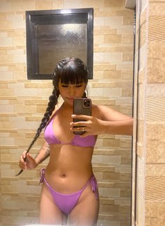 Chalixe 19 newbie /cumshow/outcall - puta in Manila Photo 7 of 7