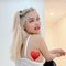 VIP girl from iran threesom - puta in Muscat Photo 4 of 6