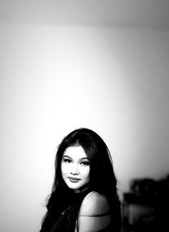 chalsy - puta in Jakarta Photo 4 of 4
