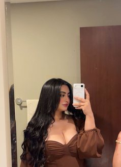 Chama - masseuse in Dubai Photo 2 of 2