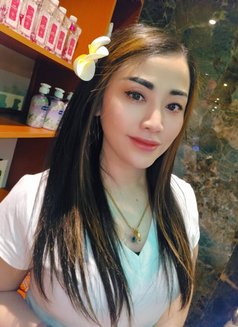 Chama - puta in Riyadh Photo 6 of 7