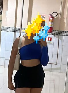 Chamathka young girl .[ 21 ] - escort in Colombo Photo 14 of 14