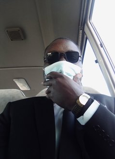 Champagne Papi - Male escort in Nairobi Photo 1 of 5