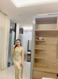 Champagne - puta in Ko Samui Photo 4 of 7
