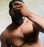 Chamz Liyanage - Acompañantes masculino in Colombo Photo 1 of 2