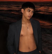 CHAN 🇵🇭 Professional Masseur - Male escort in Kuala Lumpur