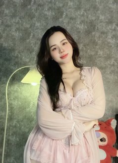 Chan Pa - escort in Maldives Photo 3 of 6