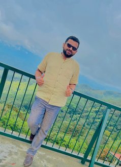 Chanaka Weerasekara - masseur in Kandy Photo 4 of 8