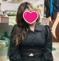 Chanchal Independent 🥰 - escort in New Delhi Photo 1 of 3