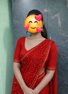 Chandhini tamil girl cam session and RM - puta in Chennai Photo 5 of 7