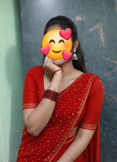 Chandhini tamil girl cam session and RM - puta in Chennai Photo 6 of 7