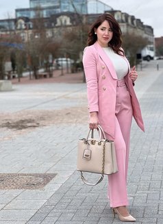 CHANDIGARH PREET 𝟵𝟴𝟳𝟴𝟴𝟓𝟯𝟯𝟰𝟯 - escort in Chandigarh Photo 1 of 4