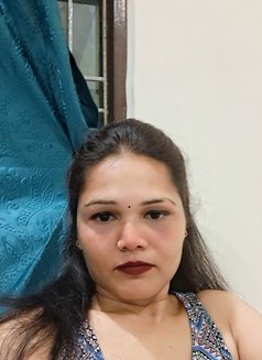 Chandni Singh - escort in New Delhi Photo 6 of 6