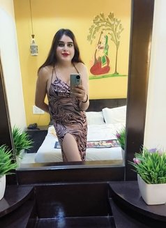 Chandni Rajput - Transsexual escort in New Delhi Photo 12 of 14