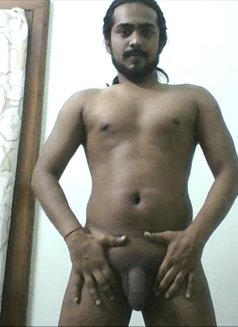 Chandra Prakash Kedia - Male escort in Mumbai Photo 3 of 5