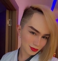 Chanel 🏻‍♀️ - Transsexual escort in Jeddah