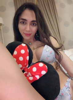 Chanel - Transsexual escort in Strasbourg Photo 27 of 28