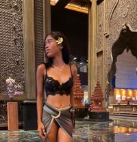 Chanel - puta in Bali