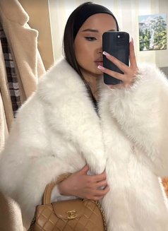 Chanel - escort in Dubai Photo 7 of 9