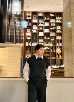 CHANG🇨🇳 - Male escort in Riyadh Photo 5 of 10