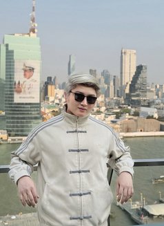 CHANG🇨🇳 - Male escort in Makati City Photo 4 of 13