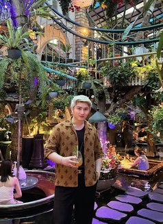 CHANG🇨🇳 - Male escort in Makati City Photo 12 of 13