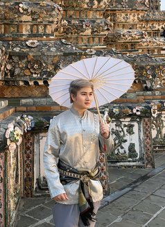 CHANG🇨🇳 - Male escort in Makati City Photo 13 of 13