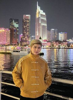 CHANG🇨🇳 - Male escort in Makati City Photo 3 of 9