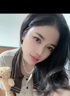 Chang Zi Ang - puta in Al Sohar Photo 2 of 6