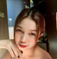 Chantal - escort in Manila