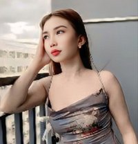 Chantal - escort in Manila