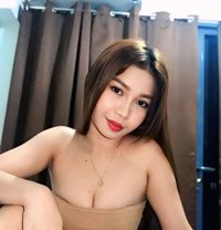 Chantal - escort in Manila