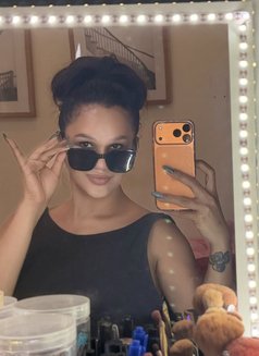 Chantal is back - puta in Taipei Photo 19 of 22