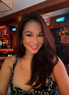 Chantal is back - puta in Taipei Photo 22 of 22