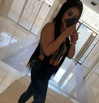 Chantalle - escort in Beirut Photo 7 of 11