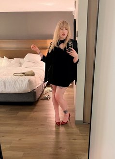 Chantelle Verified Domina - dominatrix in Venice Photo 3 of 18