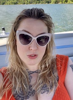 Chantelle Verified Domina - dominatrix in Barcelona Photo 12 of 16