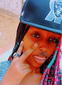 Chanty - puta in Nairobi Photo 3 of 8