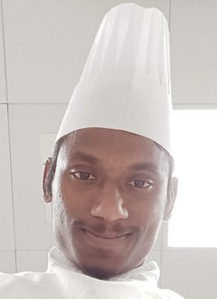 Chanuda - masseur in Colombo Photo 1 of 1