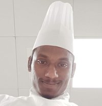 Chanuda - masseur in Colombo