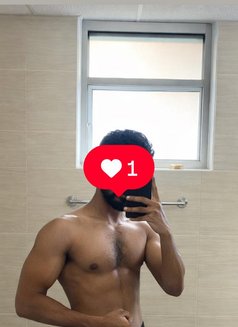 Chanul Here - Male escort in Colombo Photo 1 of 2