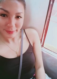 Charina - escort in Makati City Photo 8 of 8